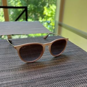 Ray Ban Erika sunglasses (RB4171 6000/68 54:18 145 2N) with case/cleaning cloth